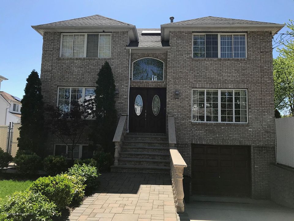 1st image of 47 Hale St