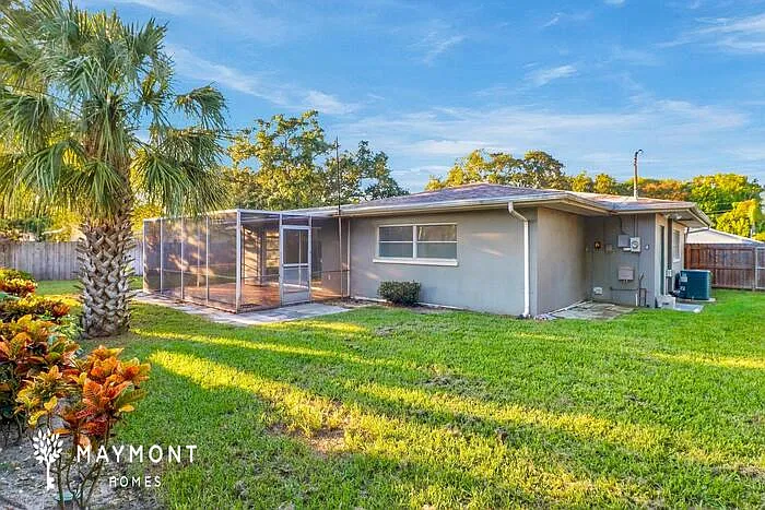 3 bed, 2.0 bath, 1749 sqft, $2,475 — Photo 3