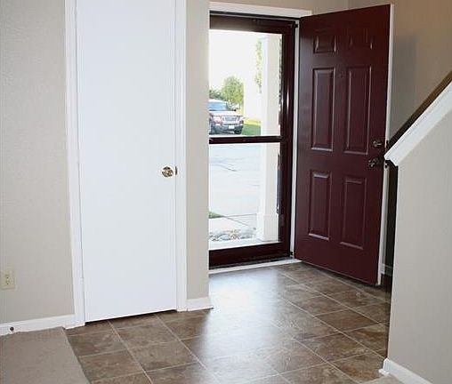 3rd image of 2243 Summerfield Dr
