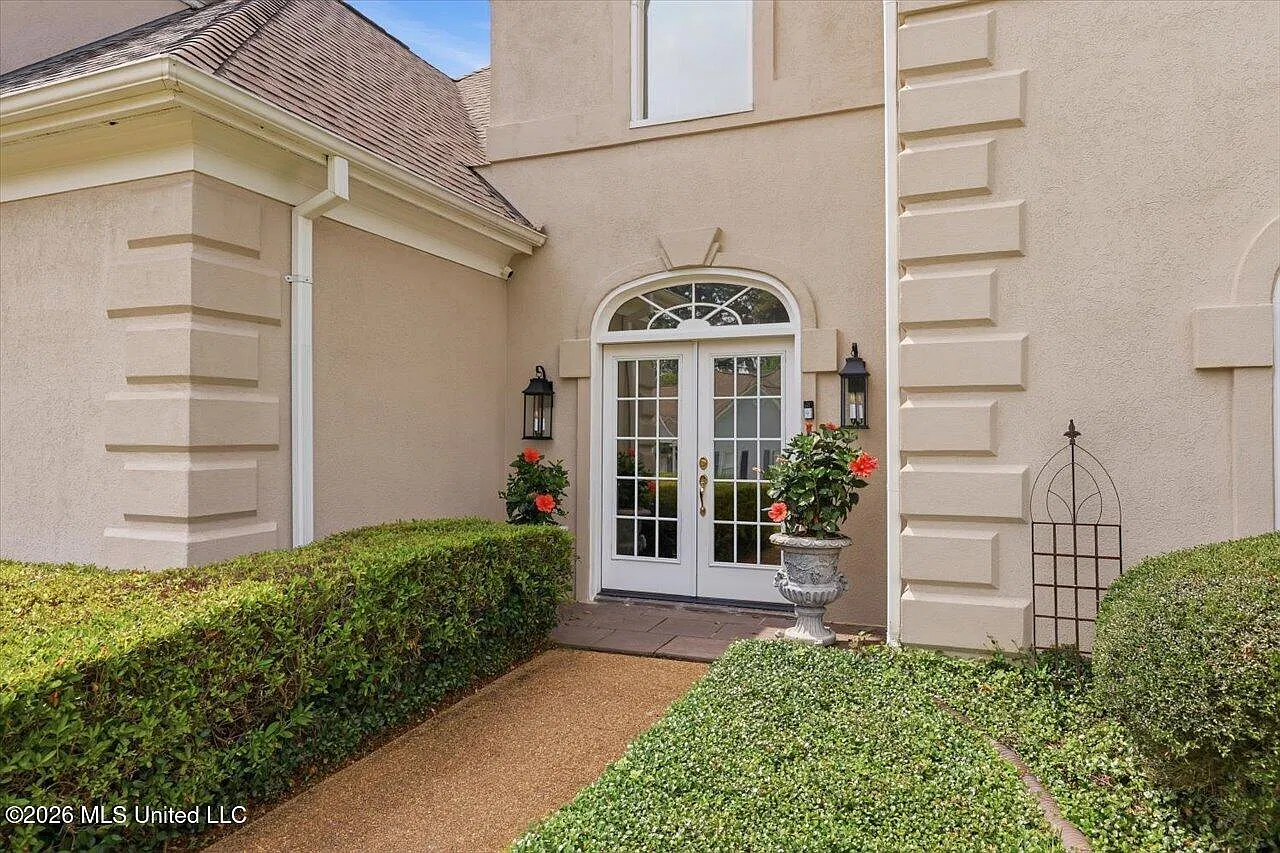 4 bed, 3.5 bath, 3123 sqft, $3,700 — Photo 3