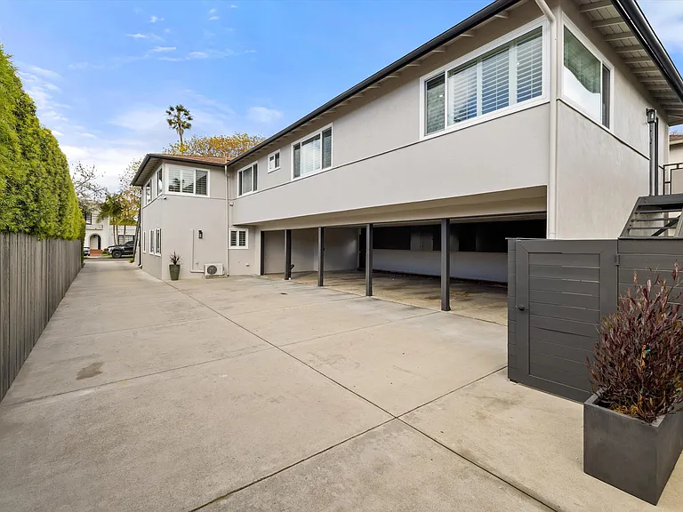 0 W Yanonali St #B — Photo 14