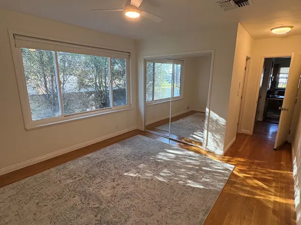 5348 W 138th St, Hawthorne, CA 90250
