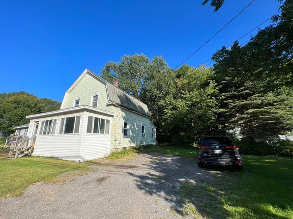 372 S South Main Street, Brewer, ME 04412