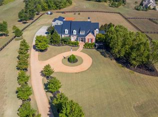 30 Bowen Rd, White, GA 30184