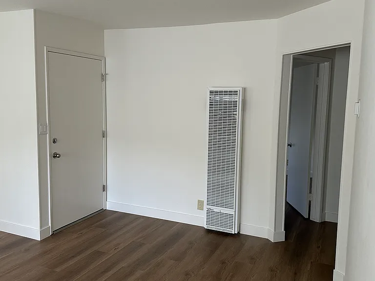 3237 Courtland Ave #A — Photo 28