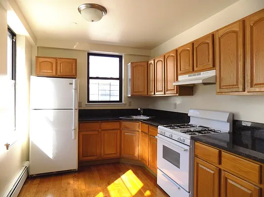 Rented by Empire Deeds LLC  | media 13