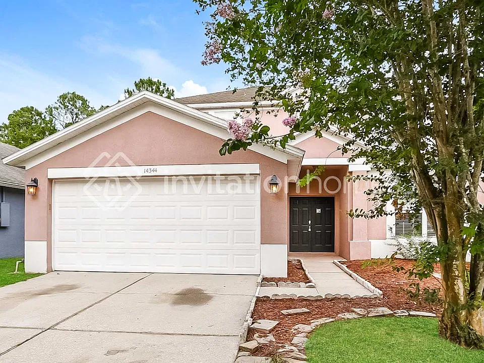14344 Lake Underhill Rd