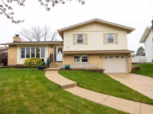 15212 Alameda Ave, Oak Forest, IL 60452