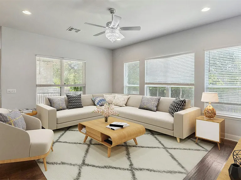 11813 Quintana Cv — Photo 11
