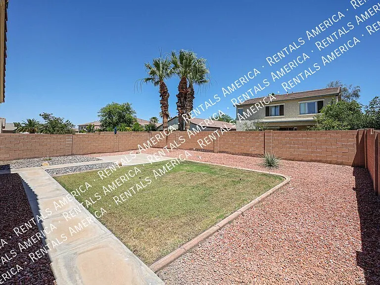 876 E Riviera Pl — Photo 37