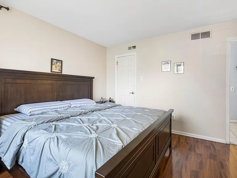 1102 Diamond Dr — Photo 18