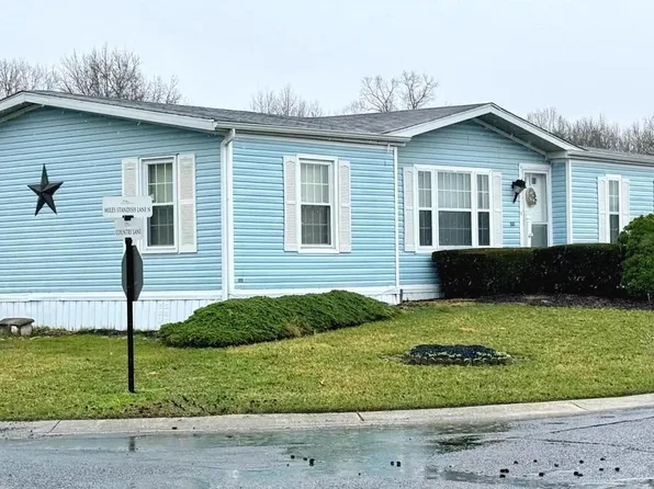 581 Miles Standish Dr, Buena, NJ 08310