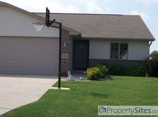 501 Ridgeway Dr, Brillion, WI 54110
