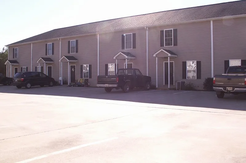 120 Cardinal Ct #C
