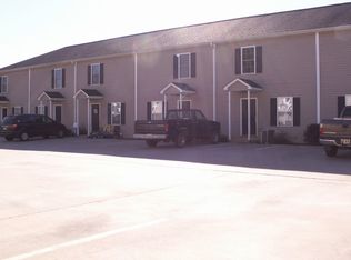 120 Cardinal Ct APT F, Cleveland, GA 30528