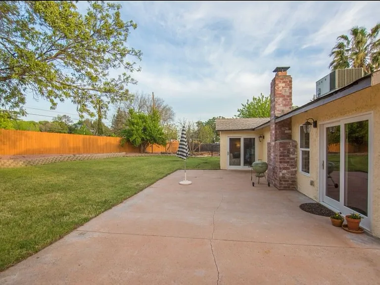 7838 Tabare Ct — Photo 18