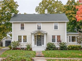 91 Deerfield Rd, Portland, ME 04101