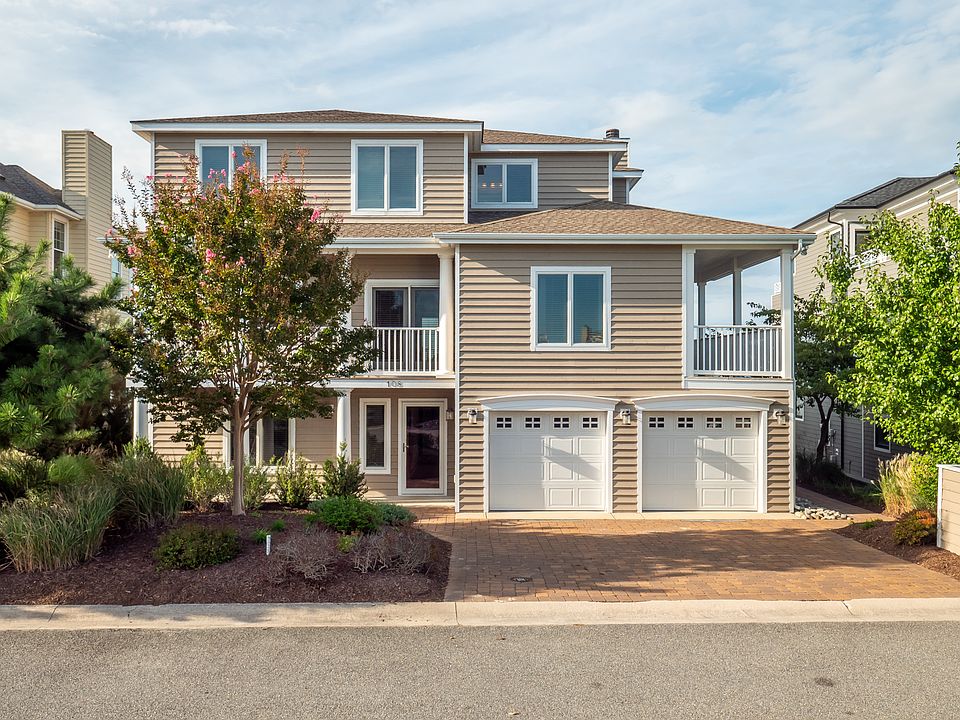 1st image of 108 Breakwater Reach