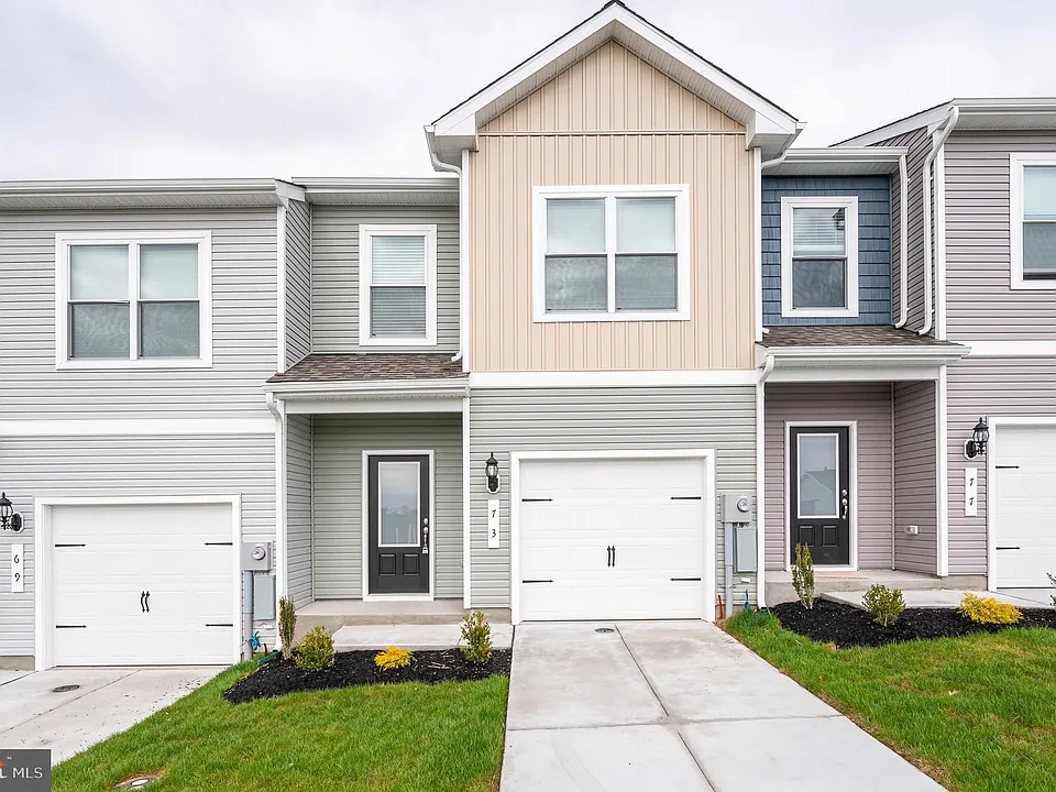 73 Cramsford St
