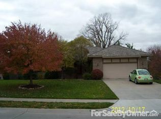 1532 S 158th St, Omaha, NE 68130