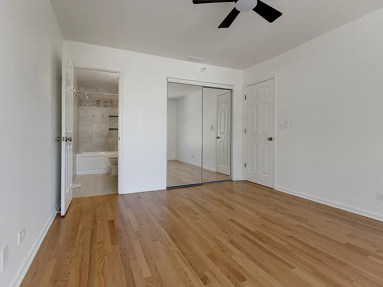 1113 Orleans Dr — Photo 14