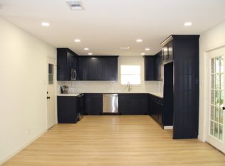 608 Oak Dr, Hurst, TX 76053