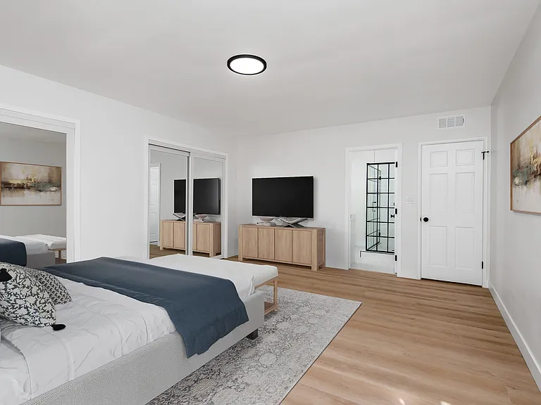 521 S Bentley Ave — Photo 12
