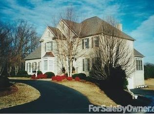 232 Mountainview Rd, King, NC 27021