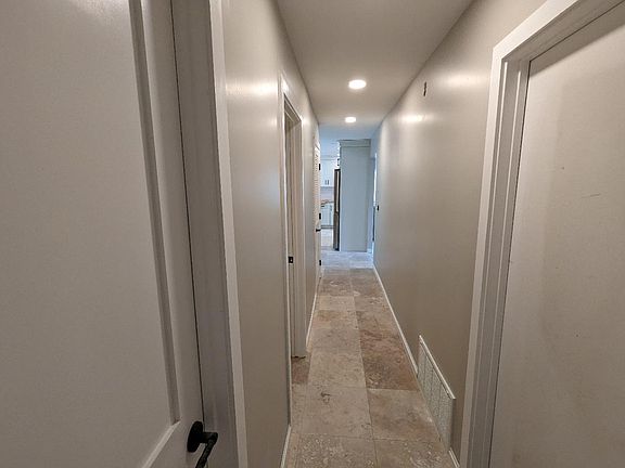 4th image of 4169 Olive Dr