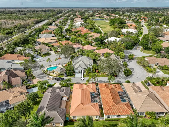 222 Woodsmuir Court, Palm Beach Gardens, FL 33418