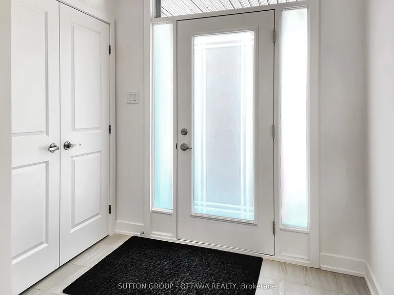 274 Darjeeling Ave — Photo 5