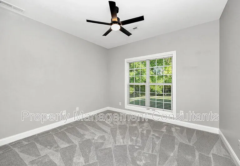 108 Blackwood Dr NW — Photo 20