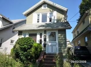 14917 Hawthorne Ave, Flushing, NY 11355