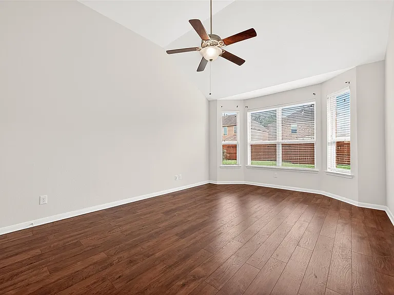 17415 Sandalisle Ln — Photo 31