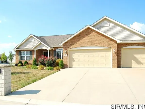 4803 Ledgestone Dr, Smithton, IL 62285
