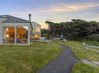 119 Hedgerow Close, The Sea Ranch, CA 95497