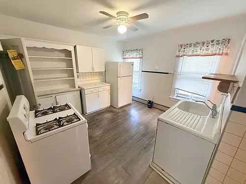 22 Union St Photo 1