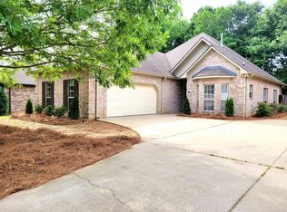 144 Penhale Park Rd, Helena, AL 35080