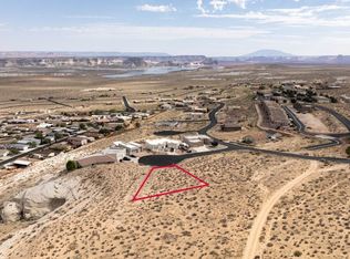 52 Grand Circle Dr #3, Page, AZ 86040