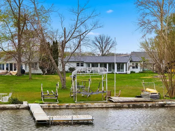 110 Ems C19 Ln, Warsaw, IN 46582