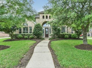 12204 Hidden River Ln, Pearland, TX 77584
