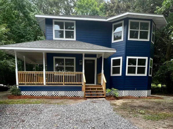 10110 Blossom St, Vancleave, MS 39565