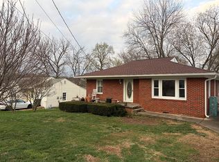 335 E Hillcrest Dr, Morristown, TN 37813