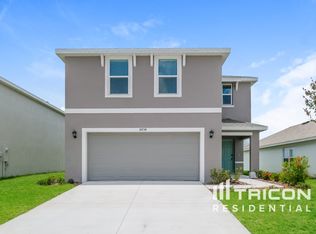10734 Hidden Banks Gln, Parrish, FL 34219