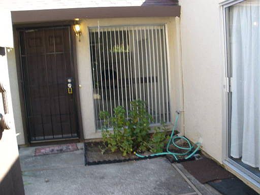1st image of 318 Acorn Ct
