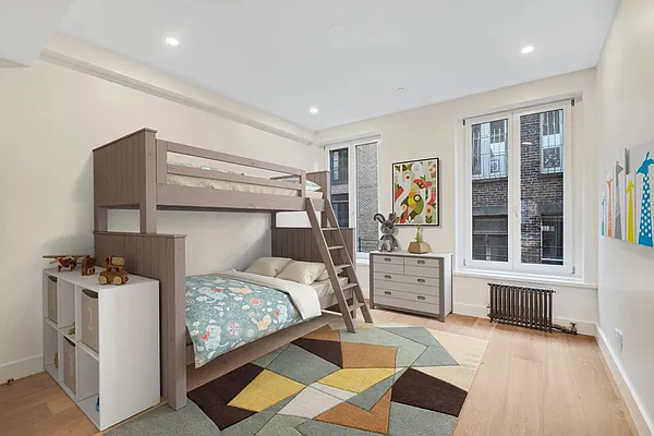 Rented by Bold New York | media 25