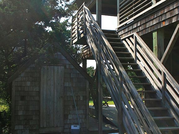 Storage Shed & Side Entrance