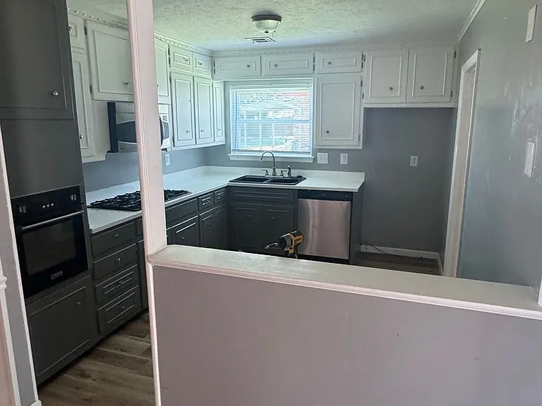 5610 Baylor Dr — Photo 10