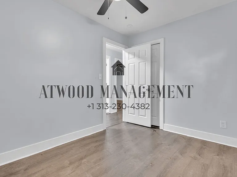 7677 Westwood St — Photo 7