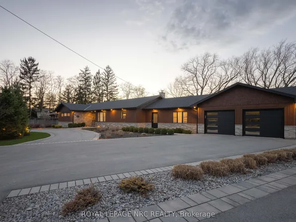 81 Simpson Rd, Saint Catharines, ON L2N 3Z5